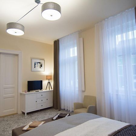 Zora Apartman Eger Exterior photo